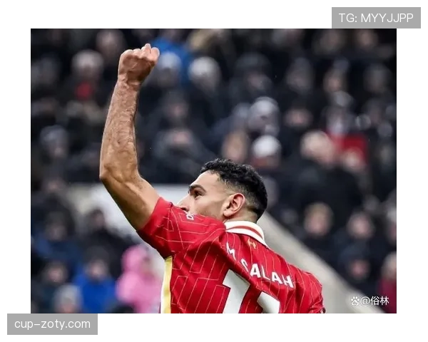 内马尔与萨拉赫在突破方式上分化，形成前插与多点参与趋势