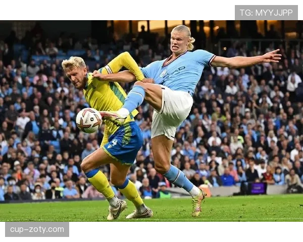 哈兰德与伊布：两代北欧中锋的终结效率与战术角色差异解析